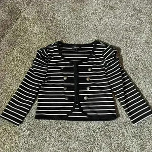 IZ Byer Girls Black/white Striped Cropped Cardigan size Medium